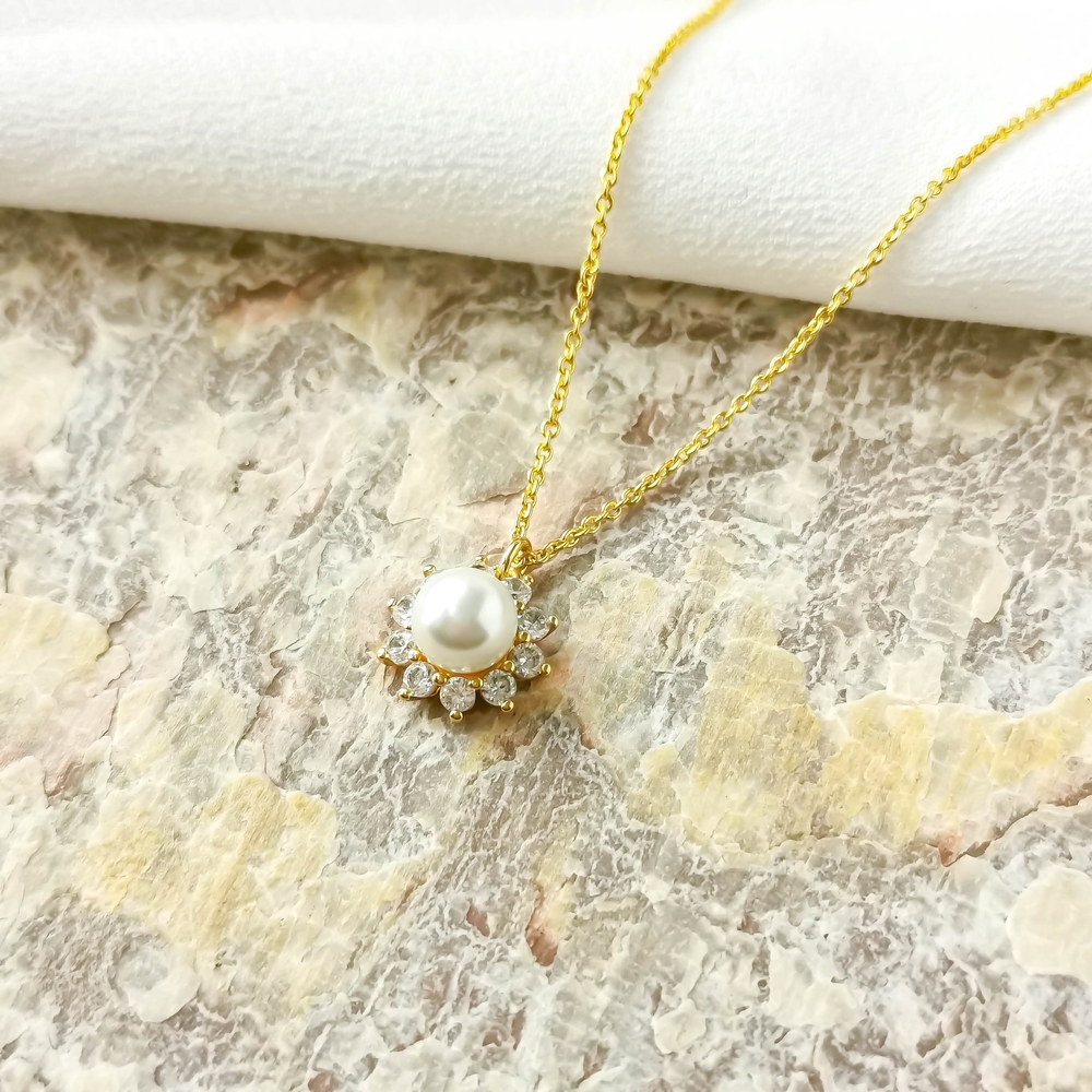 ❤️Kate Spade Sunny Halo Gold Pearl Necklace